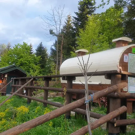 Utulňa Na Beskyde- Dieťa Zadať Ako Dospelého Ostello